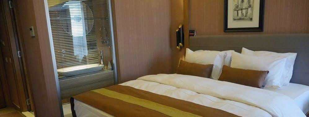 The Crater Hotel Tatvan エクステリア 写真